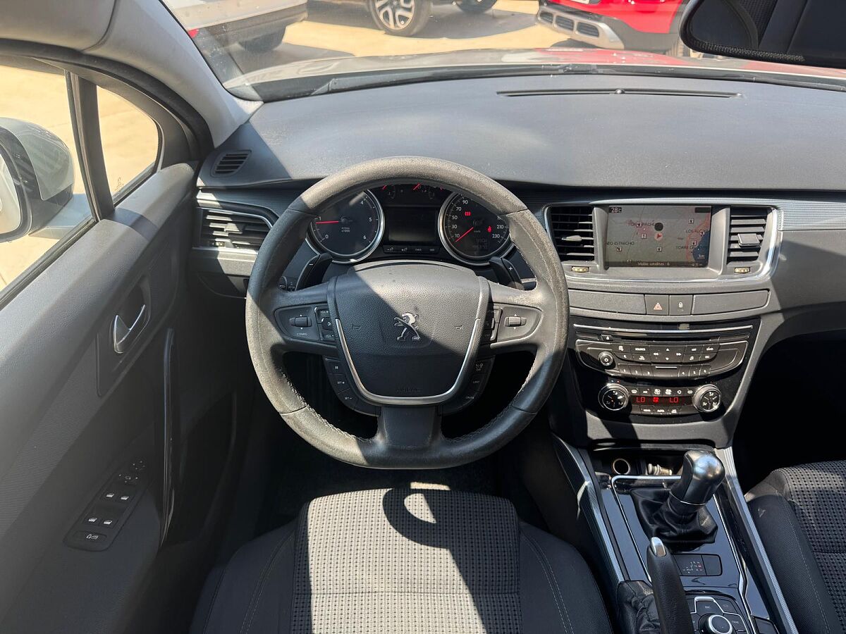 PEUGEOT 508 ALLURE 1.6 E-HDI AUTO SPANISH LHD IN SPAIN 121000 MILES SUPERB 2011